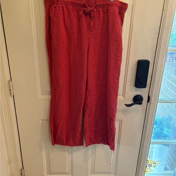 Old Navy Rust Colored Wide Leg Raw Hem Pants - Picture 2 of 5